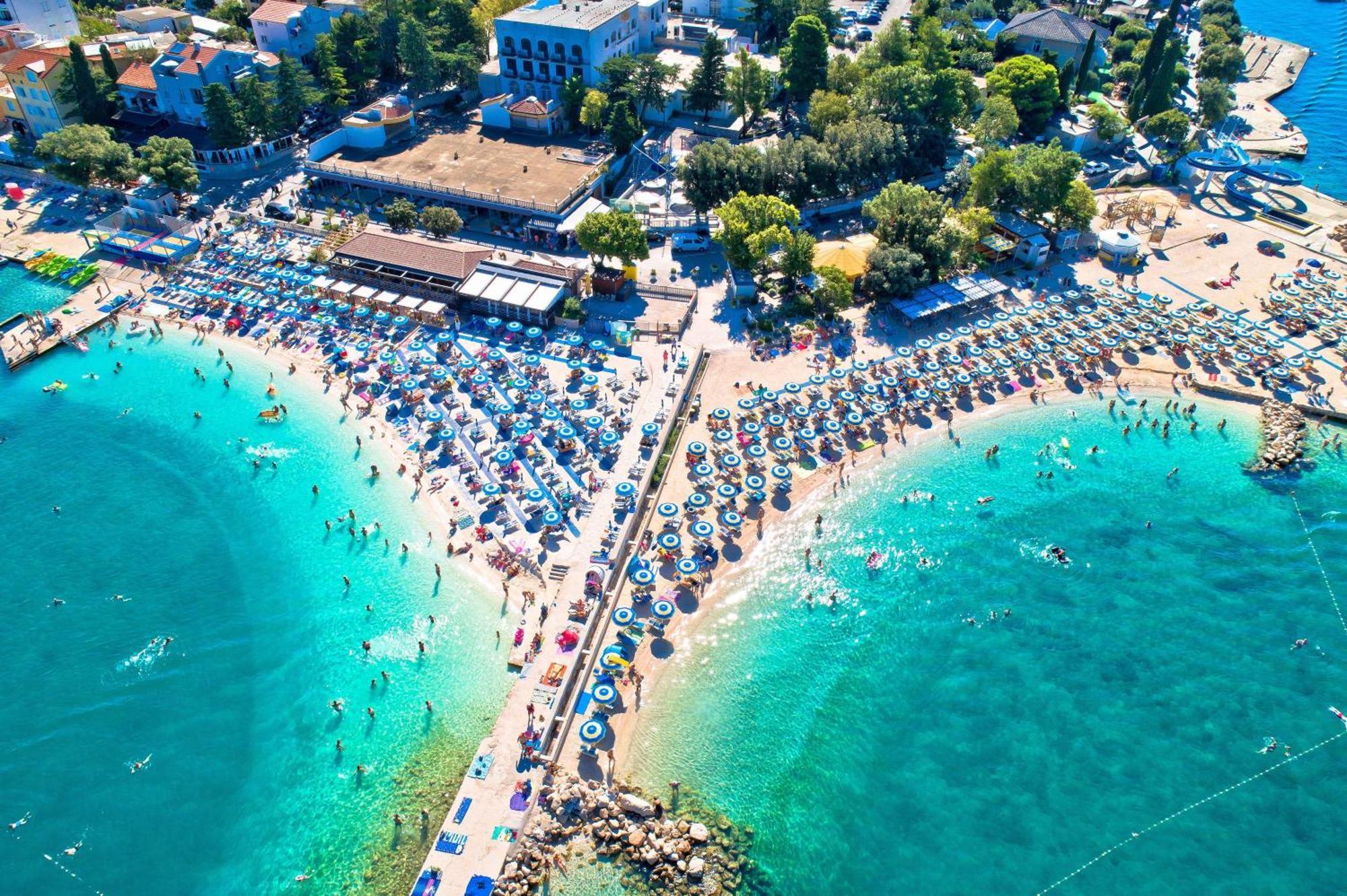 Vila Sabrina Selce Exteriör bild